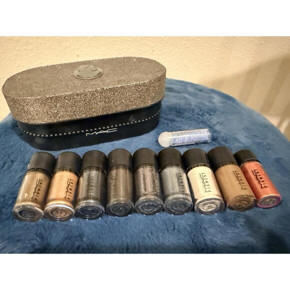 M.A.C Pigment Eyeshadow Bundle